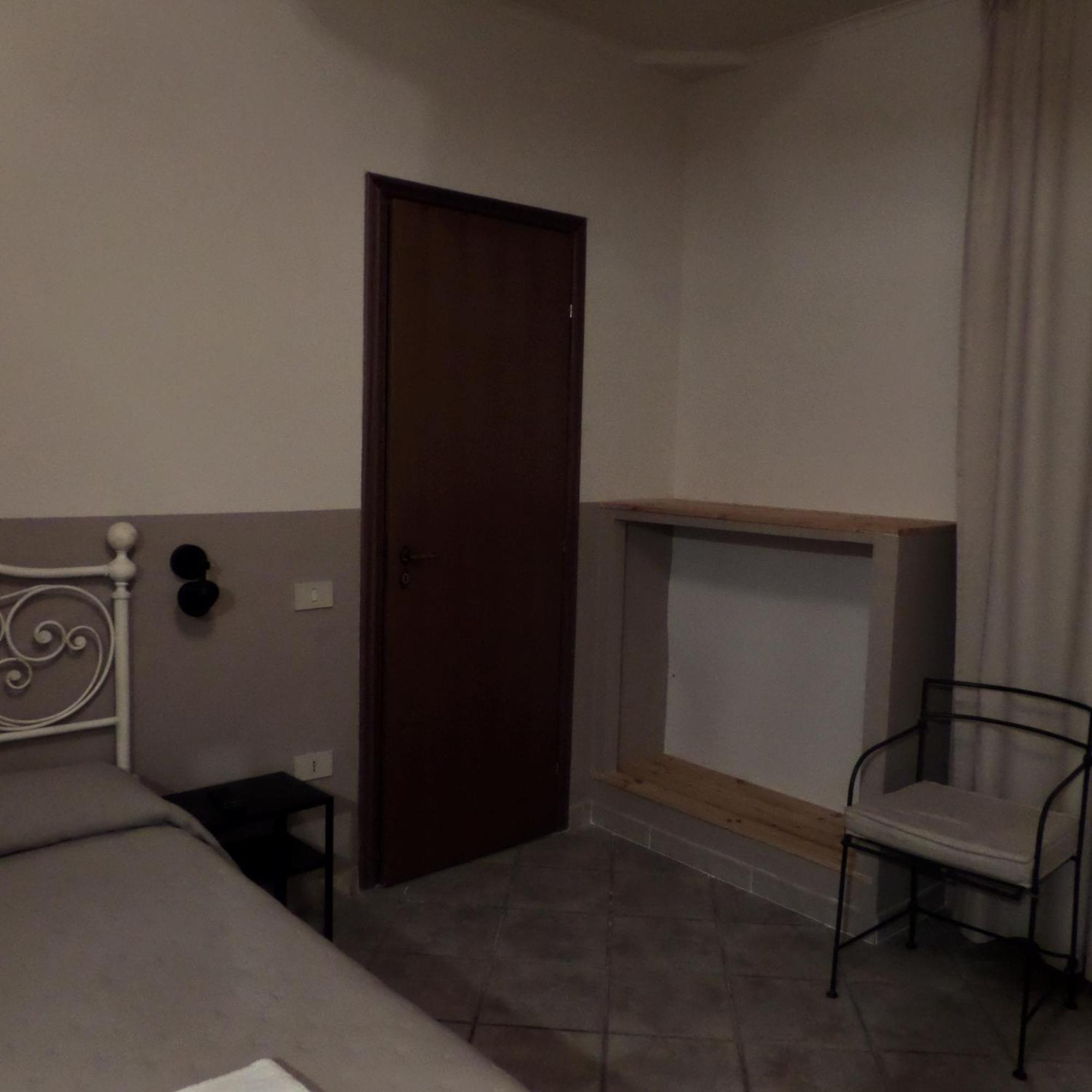 Villa Oasi Сан Джулиано Терме Екстериор снимка